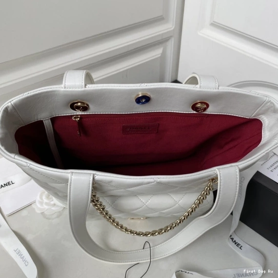 Firstbag Ru Lambskin CHANEL Shiny Bag Shopping 0717
